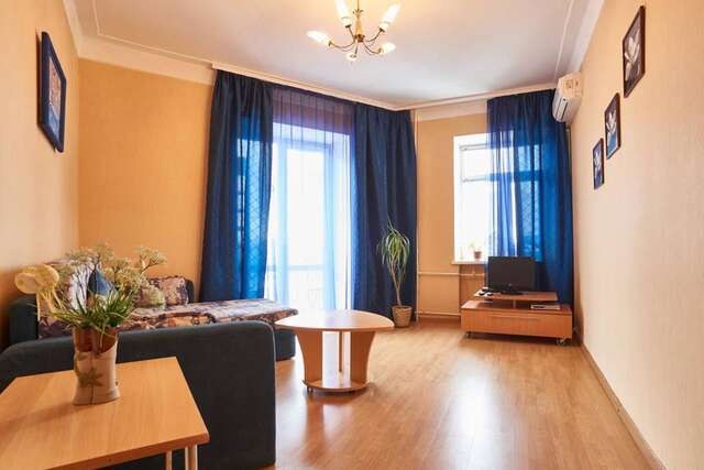 Апартаменты Home Hotel Apartments on Khreshchatyk Area Киев-15